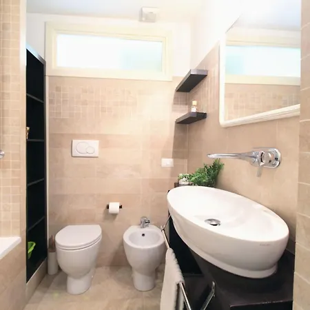 Casa Perla Sempione, Spazio E Confort Metro B1 * ローマ