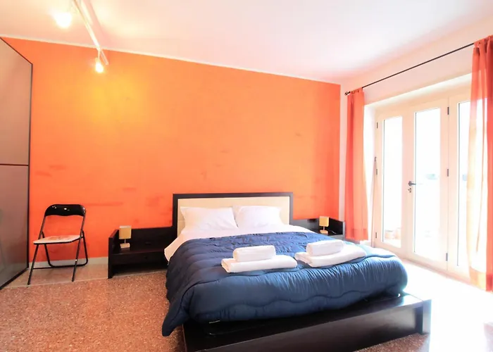 Casa Perla Sempione, Spazio E Confort Metro B1 Apartament