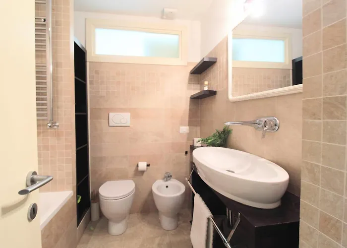 Casa Perla Sempione, Spazio E Confort Metro B1 Apartament